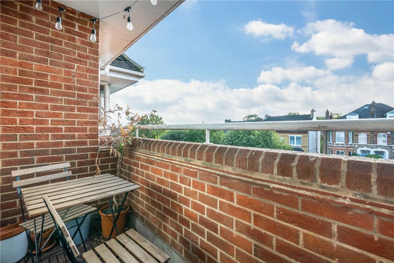 Overhill Road, East Dulwich, London, SE22