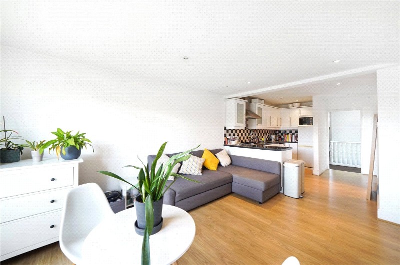 Rosebery Gardens, London, N8
