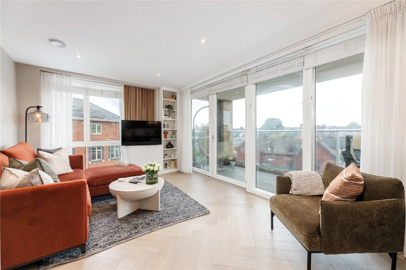 Putney Bridge Road, London, SW18