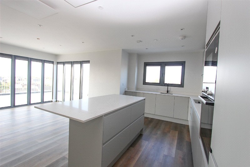 London Road, Hadleigh, Benfleet, Essex, SS7