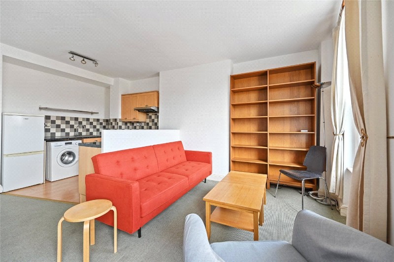 Melina Road, London, W12