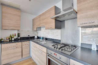 11 Tarves Way, Greenwich, London, SE10