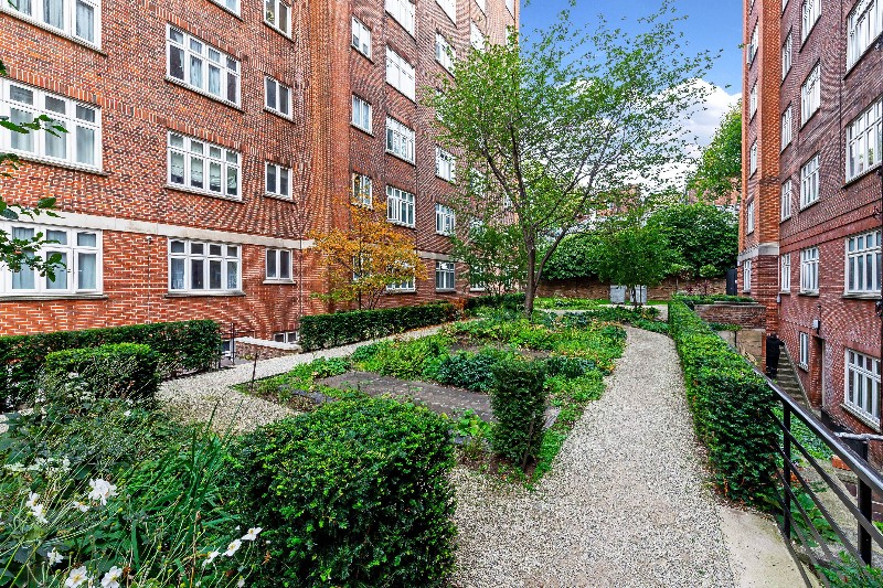 Grove Hall Court, Hall Road, St John&#39;s Wood, London, NW8