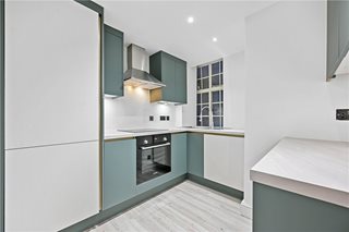 Queensway, London, W2