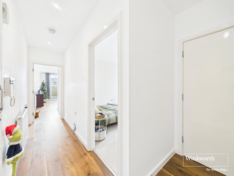 Heath Parade, Grahame Park Way, Colindale, London, NW9