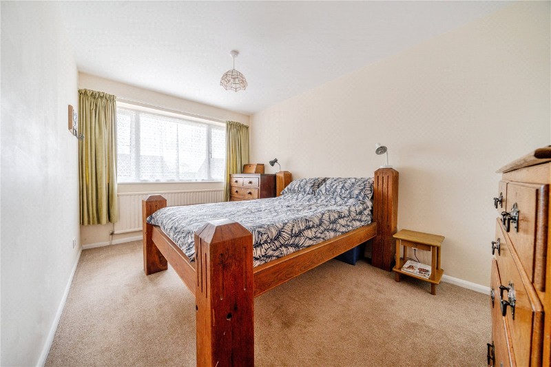 Northwood Drive, Newbury, Berkshire, RG14