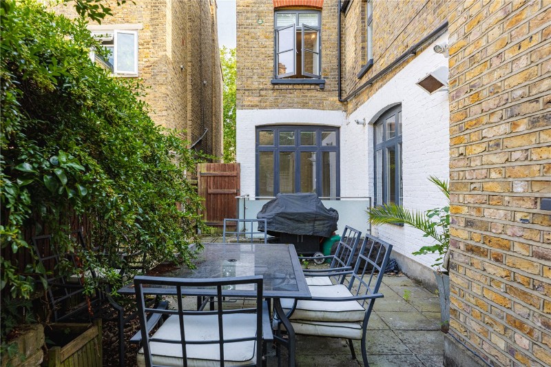 West Hill, London, SW15