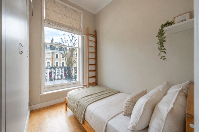 Sutherland Avenue, London, W9