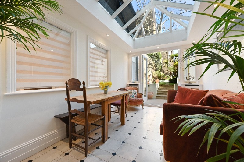 Marloes Road, London, W8