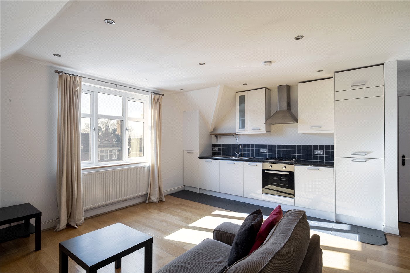 Reception/Kitchen
