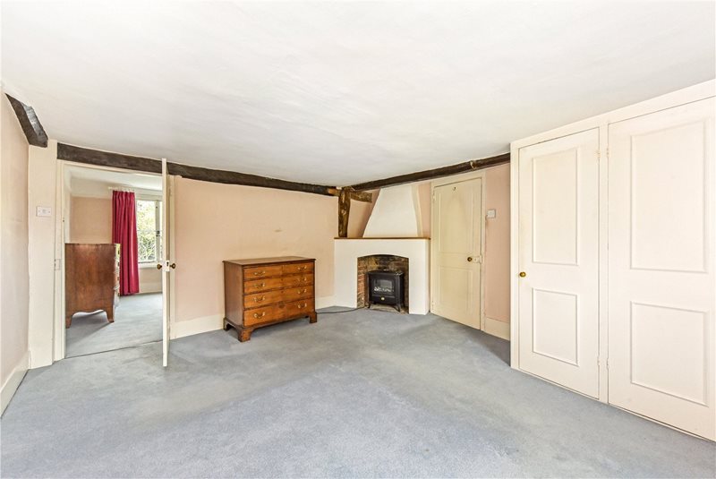 College Street, Petersfield, Hampshire, GU31