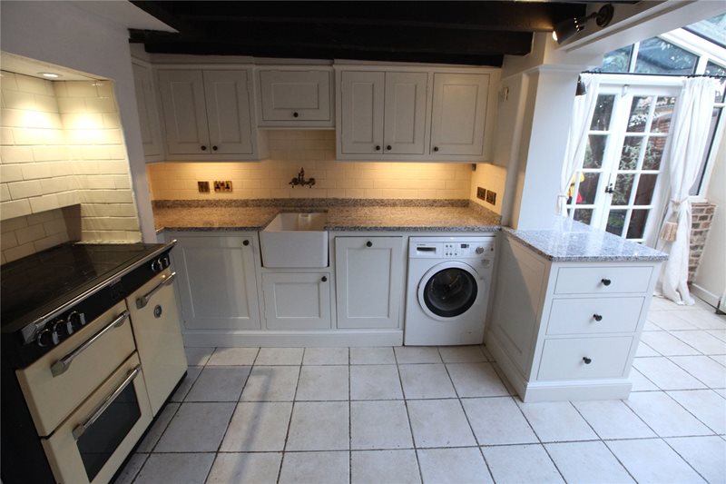 Bridge Square, Farnham, Surrey, GU9