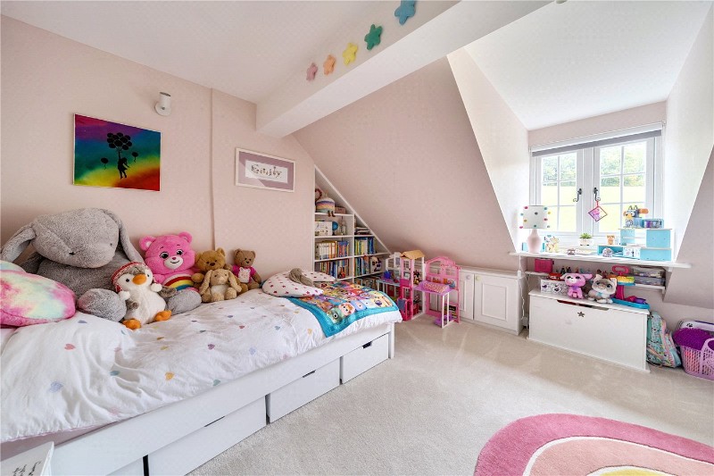 Bealeswood Lane, Dockenfield, Farnham, Surrey, GU10