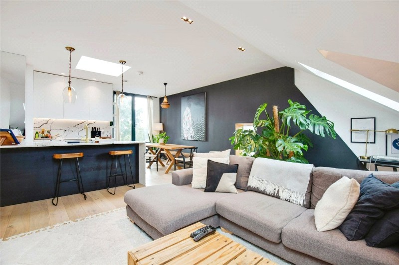 Creffield Road, London, W5