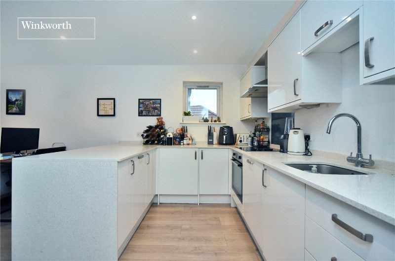 Hardwick Close, Epsom, Surrey, KT19