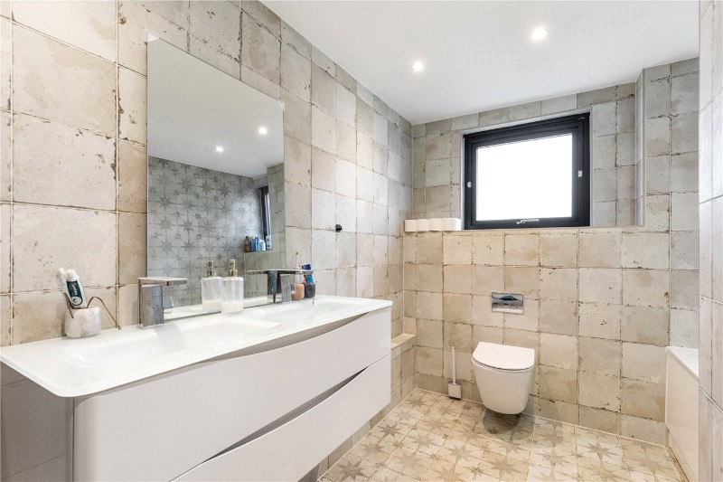 Westerdale Court, Highbury, N5