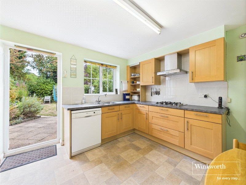 Barrington Way, Reading, United Kingdom, RG1
