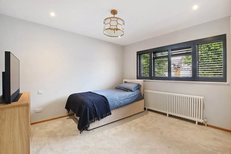 Mortimer Road, London, NW10