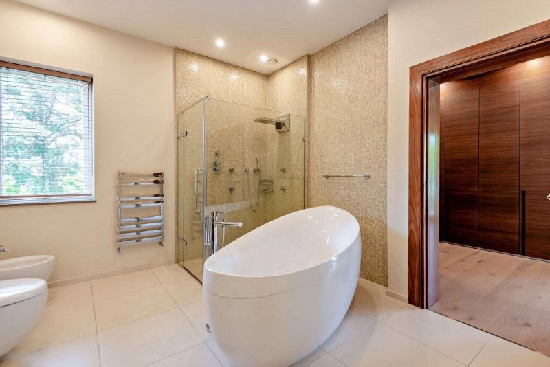 Yaffle Road, St Georges Hill, KT13