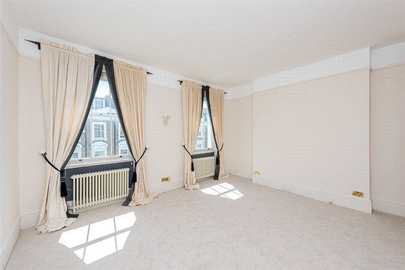 Winchester Street, London, SW1V