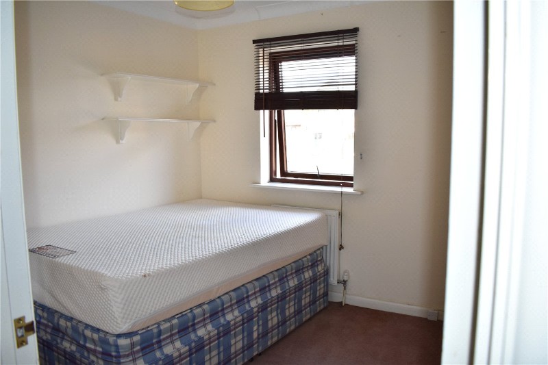 Plover Way, London, SE16