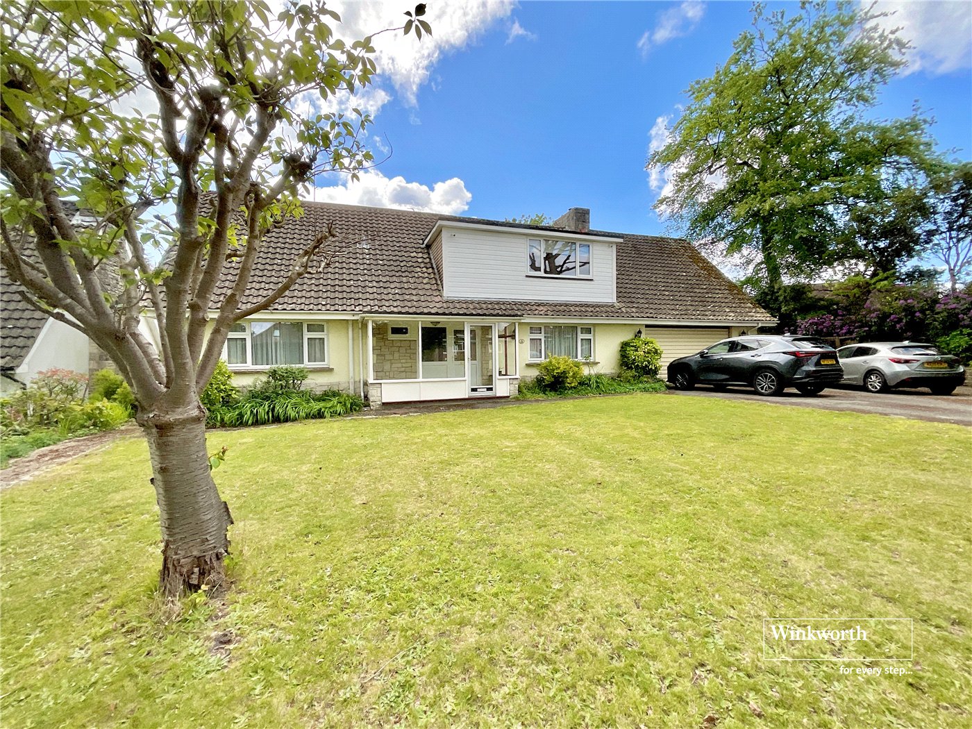 Smugglers Lane North, Highcliffe, Dorset, BH23