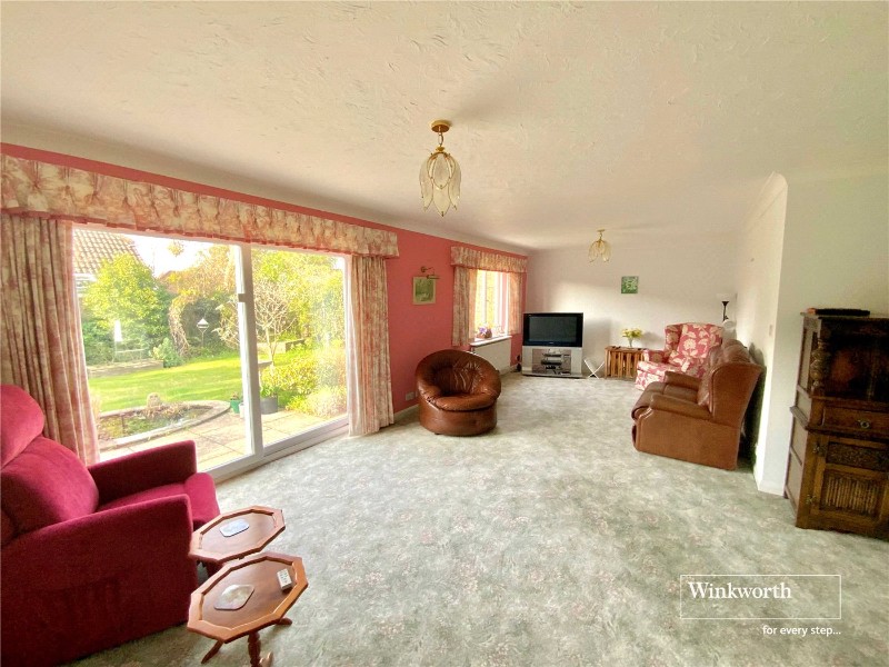 Medina Way, Friars Cliff, Christchurch, Dorset, BH23