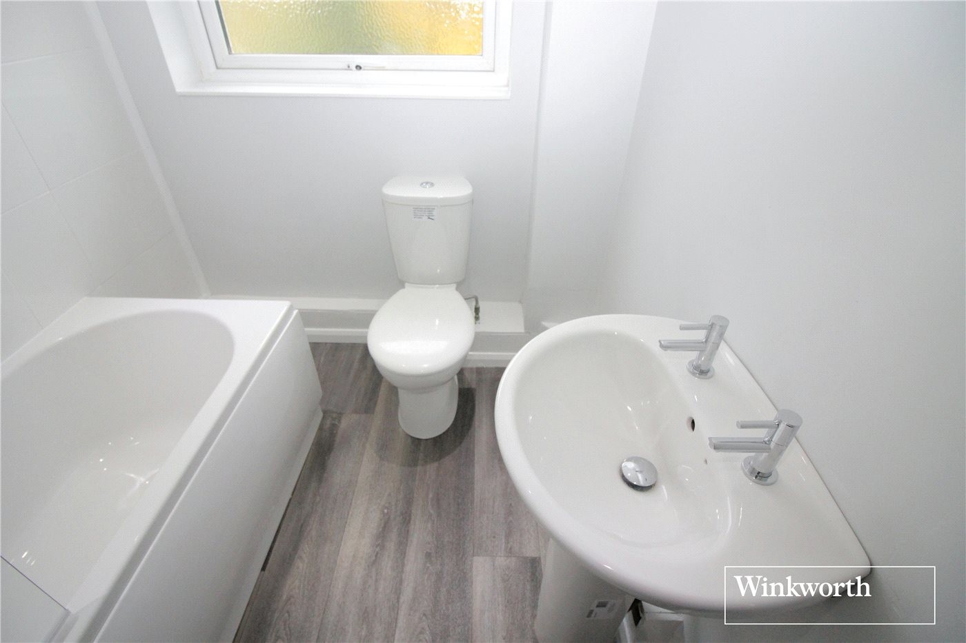 3 bedroom property for sale in Ashdown Drive, Borehamwood