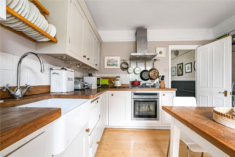 Ferme Park Road, London, N4