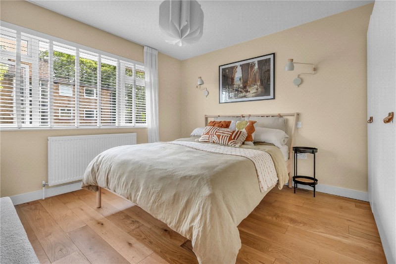 Cresset Street, London, SW4