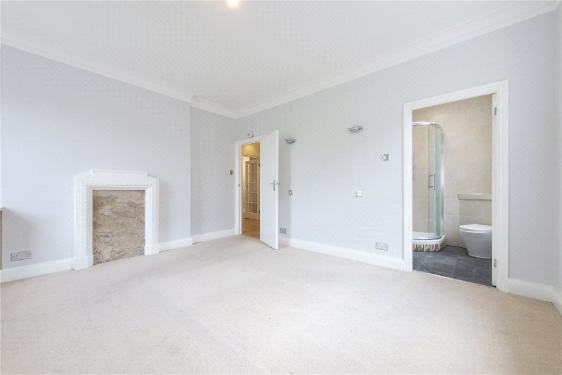 Eyre Court, Finchley Road, St John&#39;s Wood, London, NW8