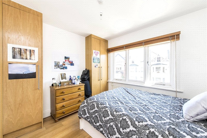 Babington Road, London, SW16