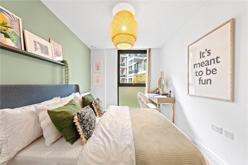 Bridle Mews, London, E1