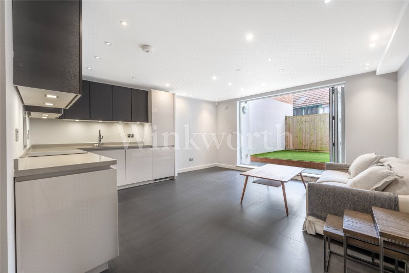 Finchley Road, London, NW2
