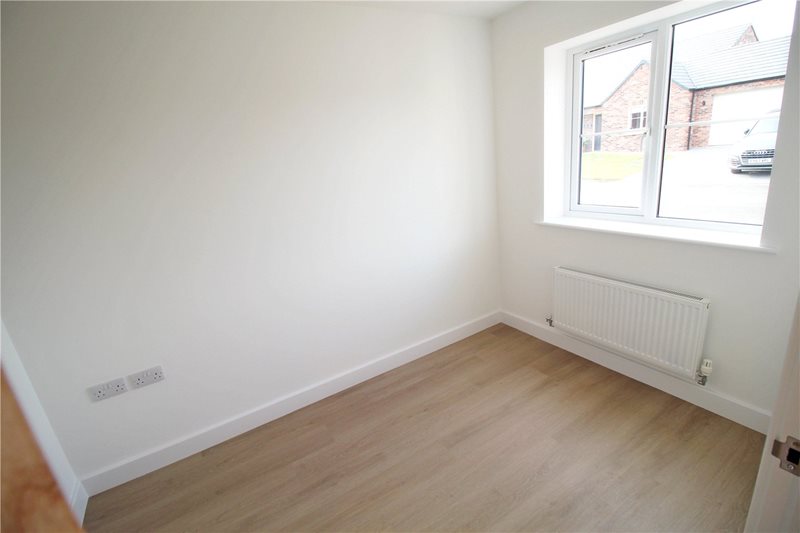 Farnborough Close, Pinchbeck, Spalding, PE11