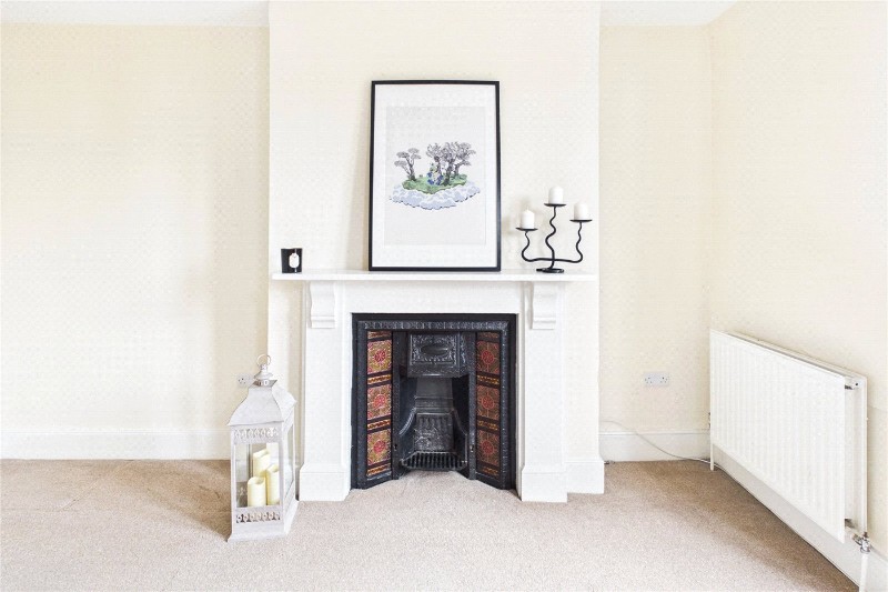 Rollscourt Avenue, London, SE24