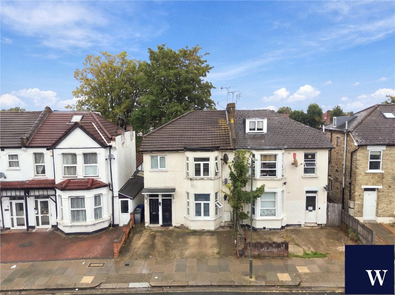 Station Road, Finchley, London, N3