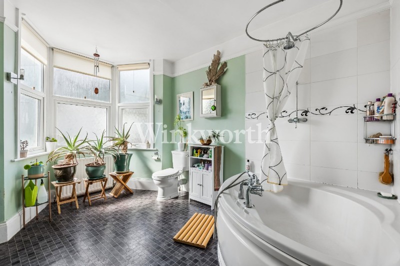 Dowsett Road, London, N17