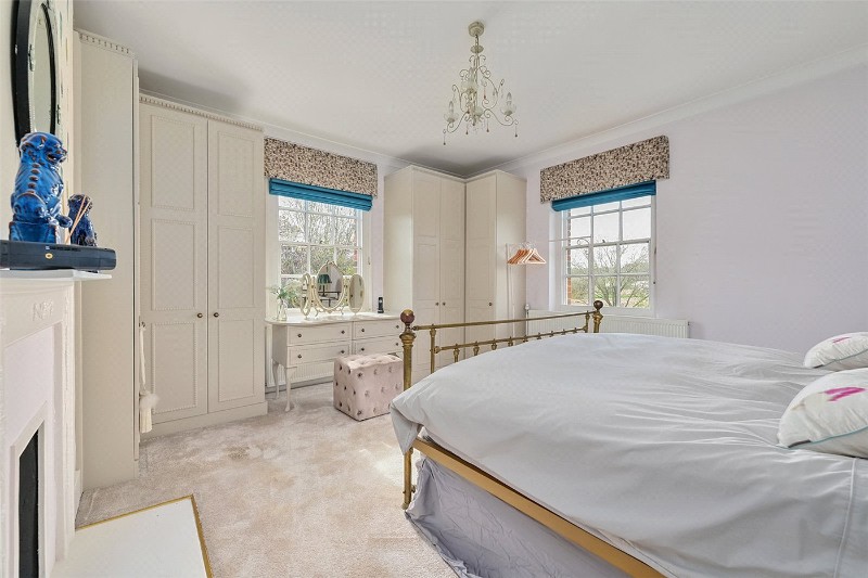 Howe Lane, Binfield, Bracknell, Berkshire, RG42