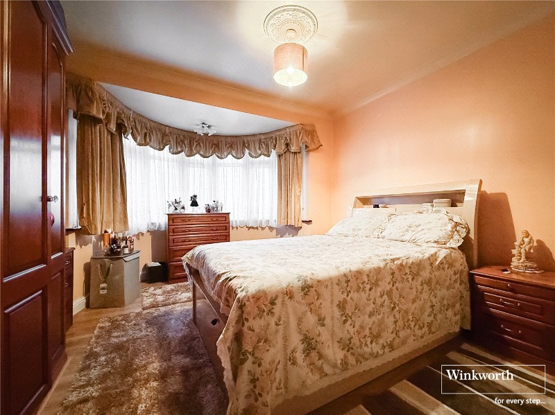 Ridge Close, Hendon, London, NW4