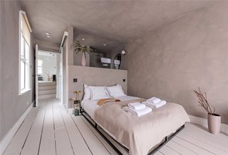 Kilburn Lane, London, W10