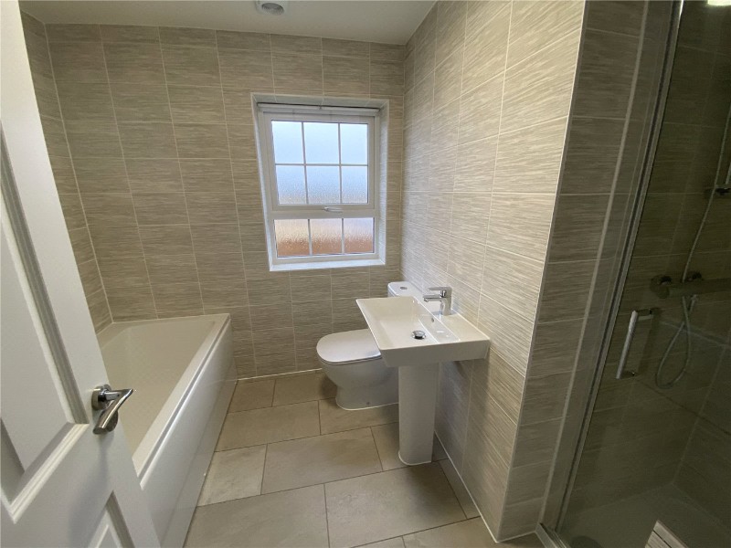 Phoenix Lane, Fernwood, Newark, NG24