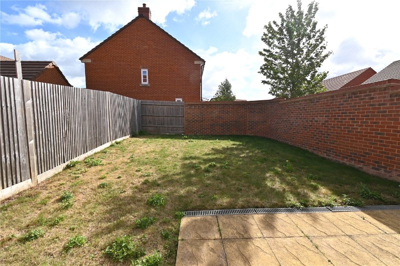 Tubb Way, Basingstoke, Hampshire, RG24