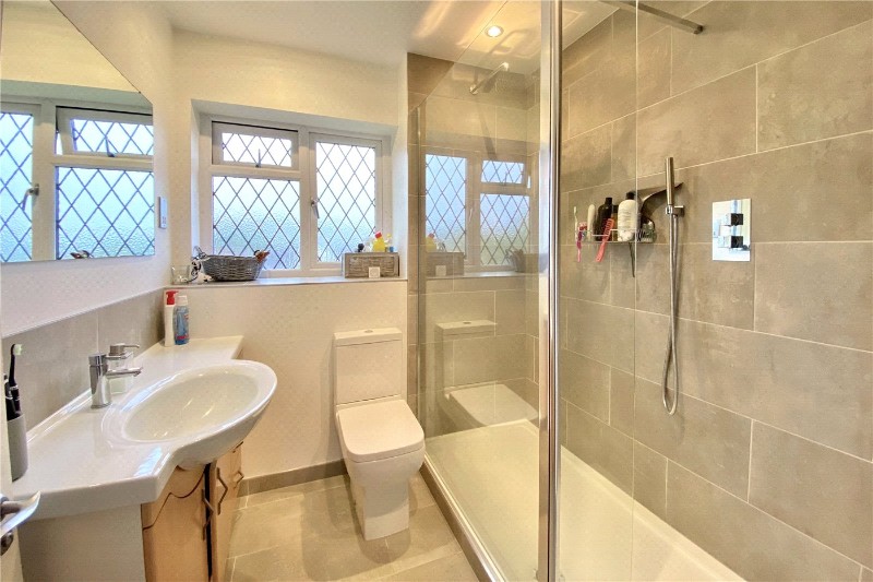 Groves Close, Bourne End, SL8