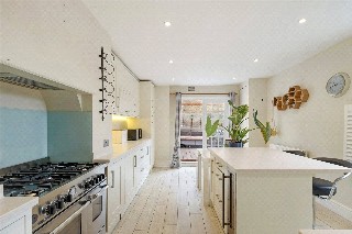 Klea Avenue, London, SW4