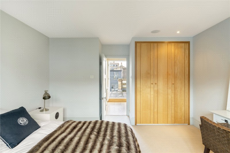 Donne Place, London, SW3