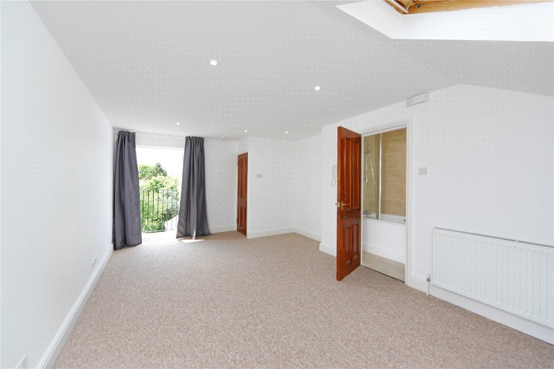 Sedgeford Road, London, W12