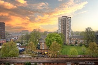 Carney Place, London, SW9
