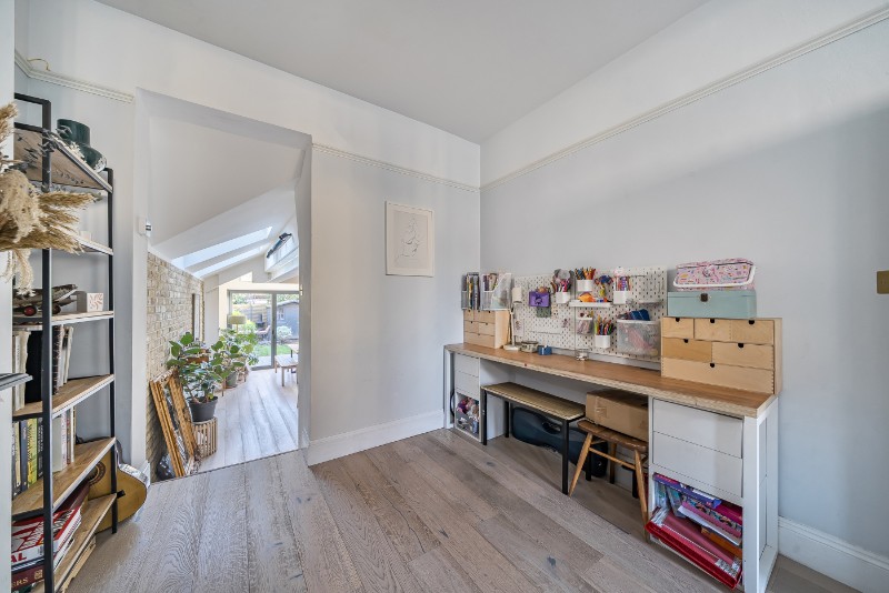 Glenwood Road, London, SE6