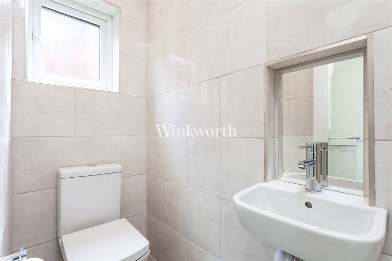 Elmcroft Crescent, London, NW11